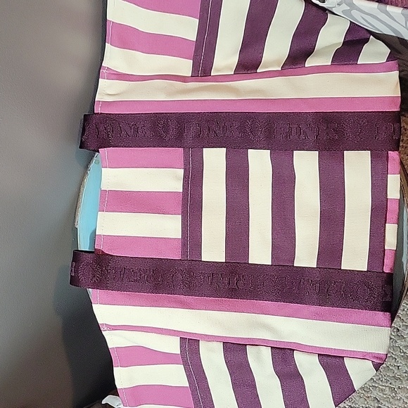 PINK Victoria's Secret Handbags - Victoria secret Pink weekender bag NWT